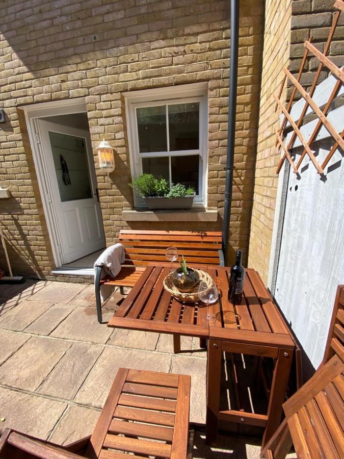 Modern Coastal Cottage 5 Minutes From The Ocean -Pet Friendly Рамсгейт Екстериор снимка